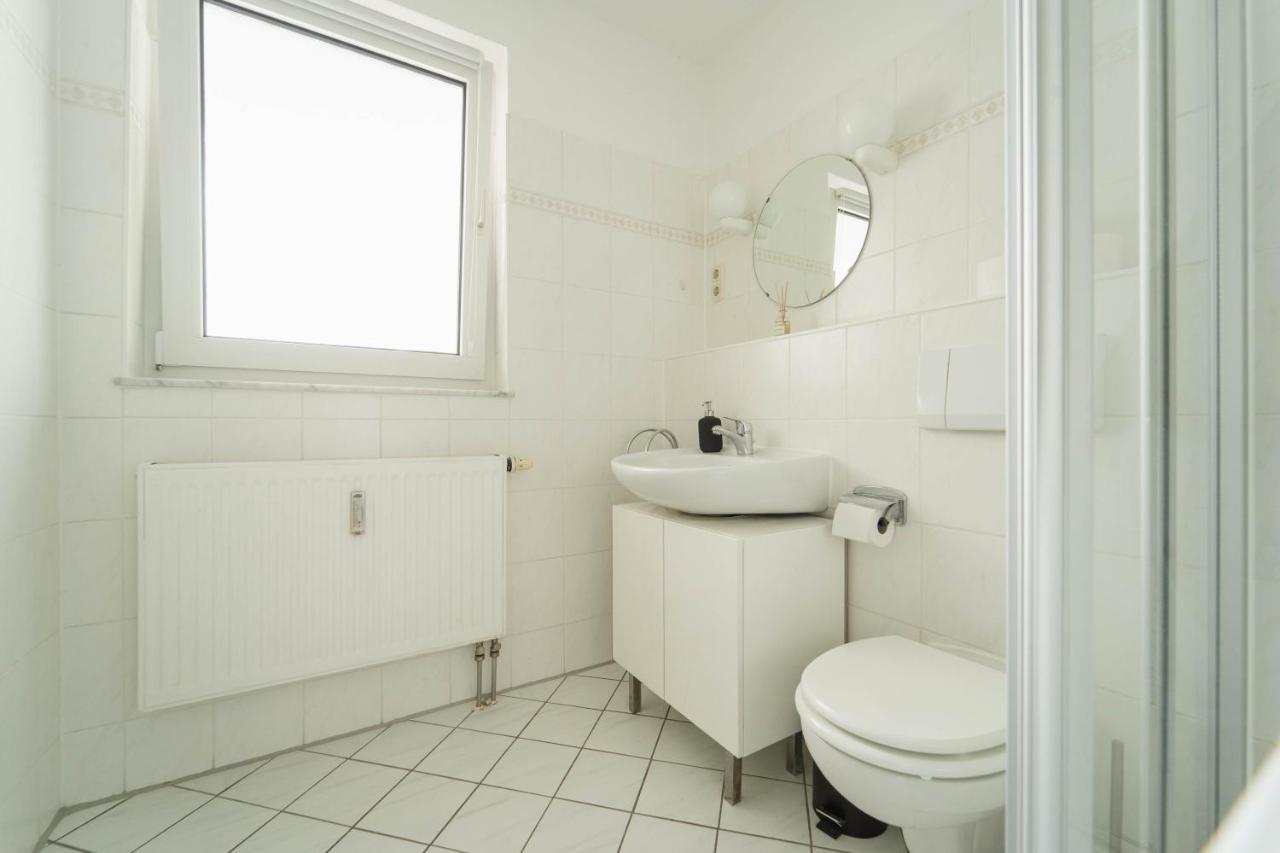 Raum921 - Stilvolles Apartment - Wlan, Tiefgarage, Kueche, Netflix Magdeburg Zewnętrze zdjęcie