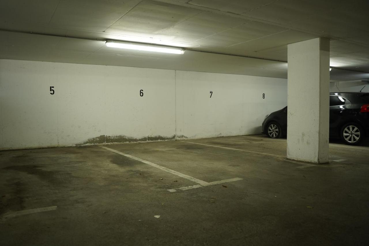 Raum921 - Stilvolles Apartment - Wlan, Tiefgarage, Kueche, Netflix Magdeburg Zewnętrze zdjęcie
